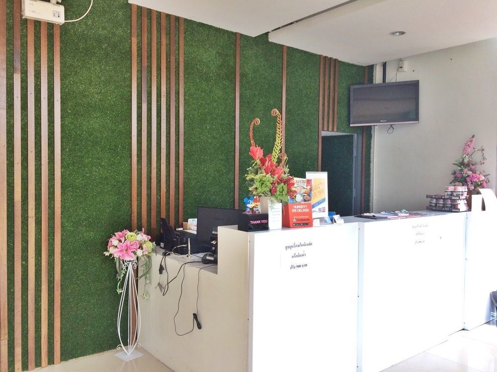 7days Hotel Patan Chiang Mai Bagian luar foto